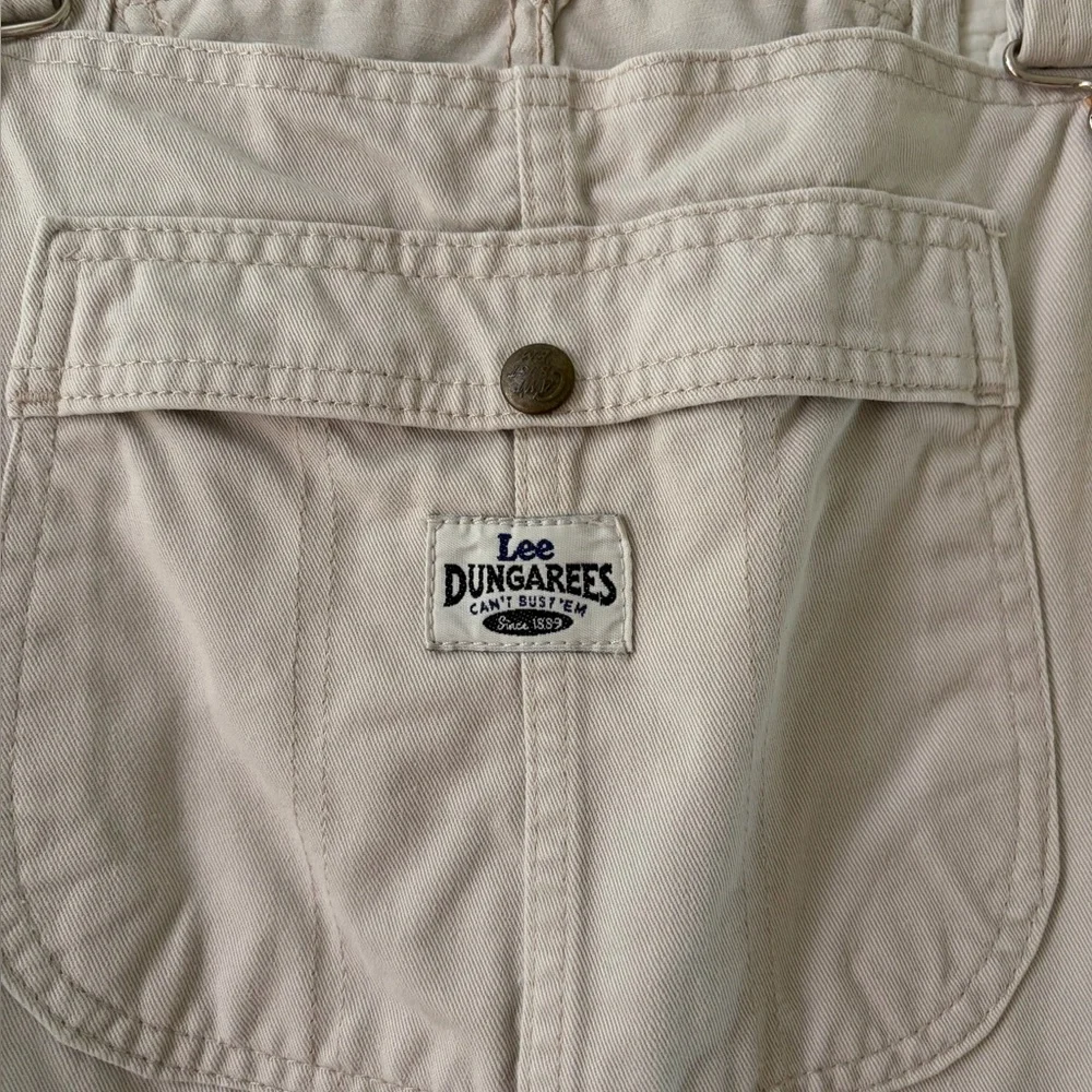 Vintage ‘90s Lee Dungarees Khaki Short Overalls - Picture 3 of 6
